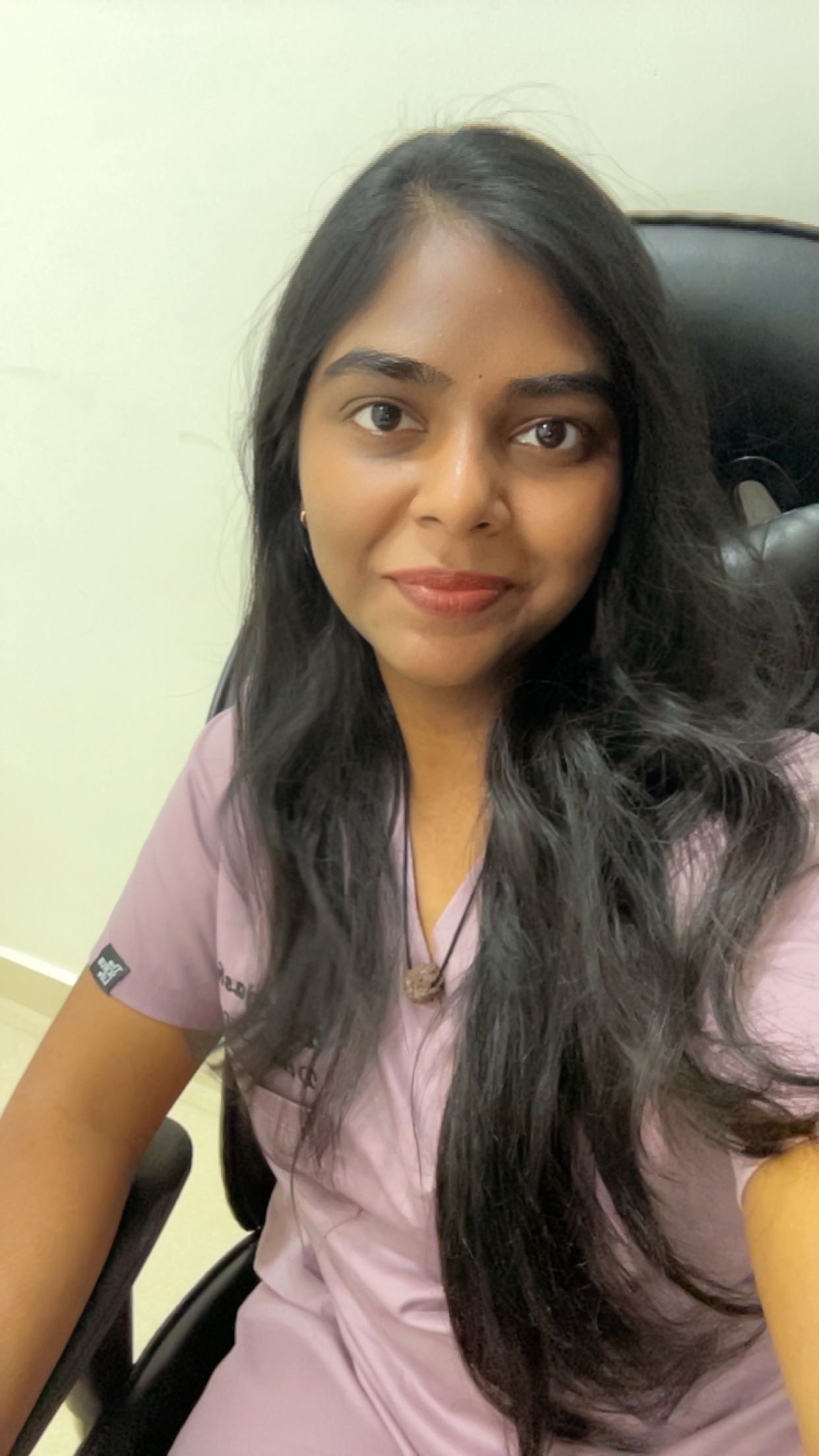 Dr Poojashri